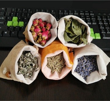 純天然香包薰衣草幹花艾葉草棉麻布香袋 j508