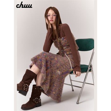 CHUU開叉魚尾半身裙女2024冬季新品字母刺繡毛絨花色針織包臀短裙