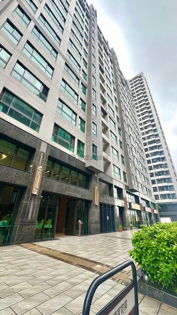 小港桂林日光City景觀兩房兩衛平車｜高雄市小港區廈莊六街