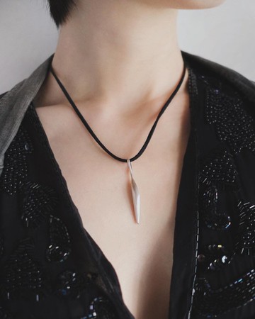 925銀 霧面 絨皮繩墜鍊 / Brancusi practice : 'Bird in Space'