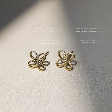 ▪NANA▪L19 日韓流行時尚 S925 銀針 簡約 小巧 迷你 四葉幸運草 甜美耳飾 耳環 耳針