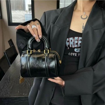 Bag House👜 粉心淑女秋冬新款波士頓手提包單肩斜挎女包腋下包小衆高級感輕奢