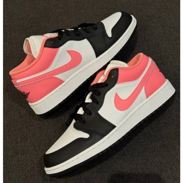 【逢甲 FUZZY】Air Jordan 1 Low GS Black Pink Gaze 黑粉 553560-025