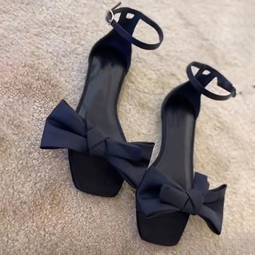 2024夏季新款優雅蝴蝶結平跟一字帶露趾沙灘涼鞋女外穿時尚平底鞋