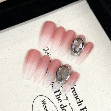 ➕最新設計款穿戴甲💅純手工穿戴甲片高級感粉色漸變美甲貼片大鑽輕奢華氣質顯白假指甲長尖橢圓穿戴甲 UMLJ