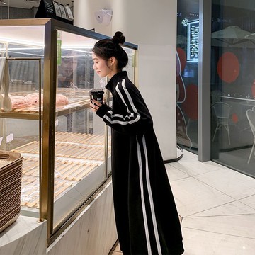 秋冬季過膝長款女生 法式時尚衛衣裙 冬季新款韓版大碼女裝 微胖mm顯瘦連衣裙子 大呎碼洋裝女 輕鬆穿出女神范