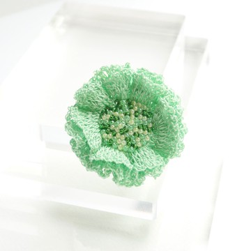 小花胸針 - 黃綠色