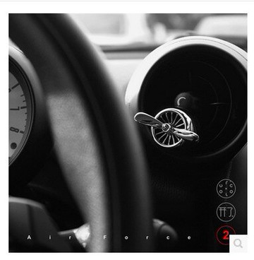 個性創意車內香膏飾品車載汽車出風口香水除異味香氛車用香薰擺件1入