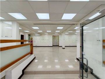 師大商區面寬黃金店面-住商鄭怡雯｜台北市大安區師大路