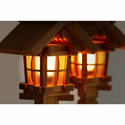 威風堂々・本けやき 欅 □ 灯籠 彫屋根□ 電装式 1対 □ 高さ 威風堂々・本けやき 欅 □ 灯籠 彫屋根□ 電装式 1対 □ 高さ