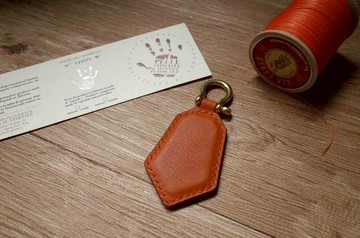 造型悠遊卡 晶片吊飾－鑰匙圈款－橙咖色