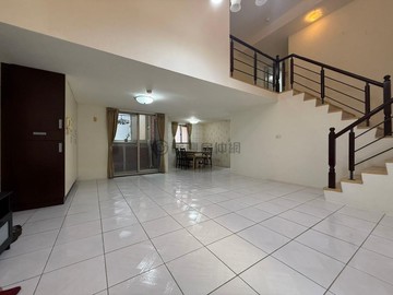 關東國小/關東市場-附近採光四房平車｜新竹市東區關東路