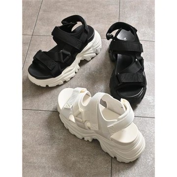 超贊！柔軟可暴走 顯瘦高！輕 日系honeys休閑運動魔術貼厚底涼鞋