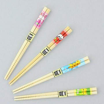 現貨  日本製  兒童  天然木筷  4入組  車車款、動物款