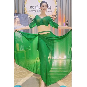 肚皮舞2022夏秋新款練功服性感燙鉆套裝顯瘦東方舞蹈表演出服團服