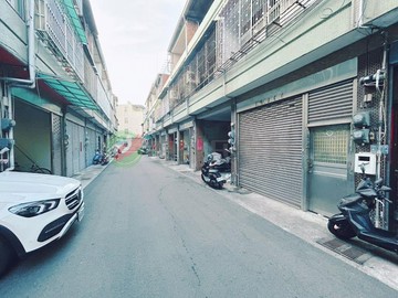 低總價透天｜大秀國小旁｜免千萬大空間｜台中市清水區海濱路