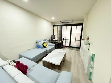 五甲瑞隆商圈靜巷全屋翻修面寬透天｜高雄市鳳山區南江街