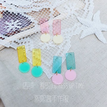 村田倫子風幾何感日系復古透明感圓方彩色耳釘1入