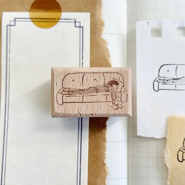 吳郁小姐 Miss Ng Yuk 讀書入睡 | 印章