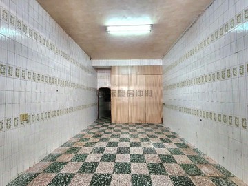 岡山近前峰商圈五米活巷大樓價買透天｜高雄市岡山區金興街