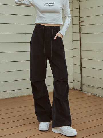 燈芯絨抽繩寬版長褲-黑色