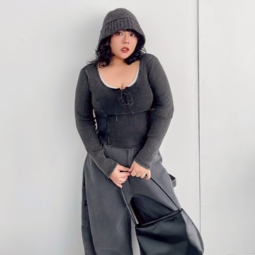 LULUS/PLUS/中大尺碼/假兩件胸抽繩水洗車線上衣黑灰【A01250930】251105