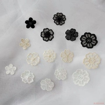 桃園出貨✨小號蕾絲自粘布貼補丁貼刺繡貼花免縫羽絨補小洞裝飾百搭蚊帳時尚