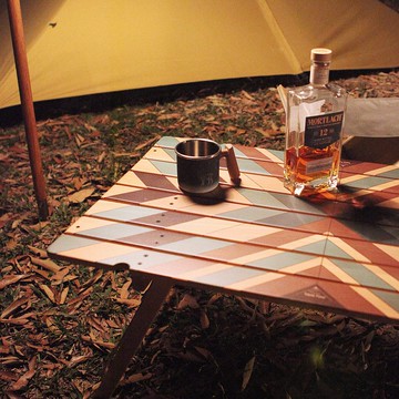 Table FOUR 四折木桌 (羽葉)