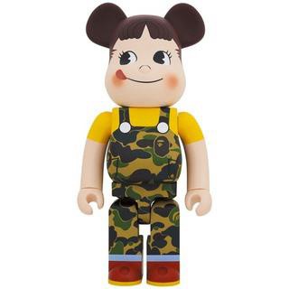 AirRoom【正品現貨】BE@RBRICK BAPE Peko-chan 1000% 公仔 牛奶糖妹 不二家 庫柏力克