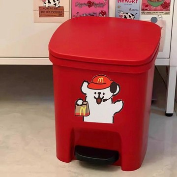 【臺灣-出貨】線條小狗腳踏式垃圾桶卡通網紅色個性創意家用臥室可愛帶蓋衛生桶DFC25
