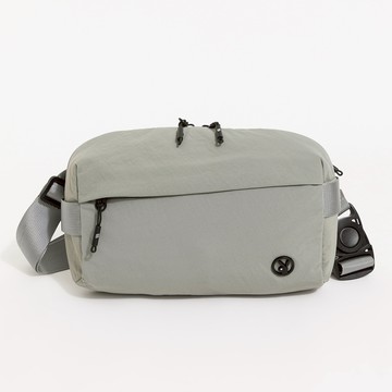 PLAYBOY - 斜側包  Traveler系列 - 灰色