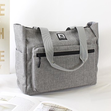 日本 LIZDAYS - 11口袋大容量防潑水便利旅行包-灰 (36x31x12.5cm)