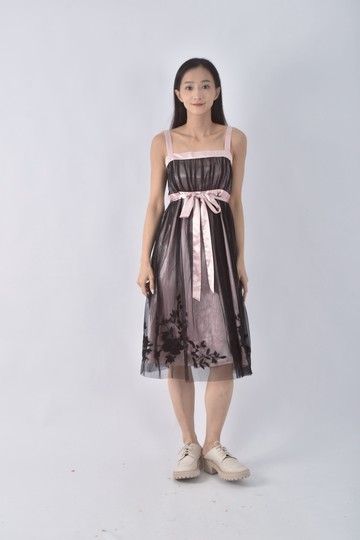 (S) moma無袖粉色綁帶洋裝