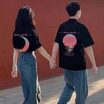 高品質✨🌷高質量情侶裝t恤 夏裝一男一女新款網紅高級感短袖套裝 情侶款 男生t恤 女生t恤 復古休閒款短袖