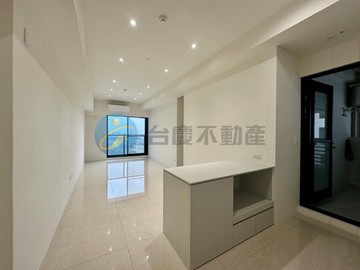 全新未住✨太普美術海三房平車️無敵景觀｜高雄市左營區崇實路