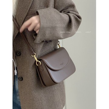 Bag House👜 【店鋪熱賣】 高級質感包包女 新款百搭潮百搭複古包 洋氣小方包 純色單肩包 斜挎包 側背包