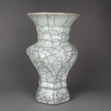 古玩收藏宋哥窯開片釉三羊開泰瓶裂紋釉金絲鐵線古董陶瓷器仿古瓷