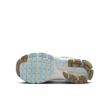 AIR ZOOM VOMERO 5 WHITE BLUE GS