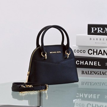 MICHAEL KORS JET SET TRAVEL 迷你兩用貝殼包.黑