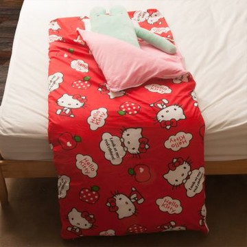 Hello kitty-蘋果樂園-紅 幼教加大兒童睡袋