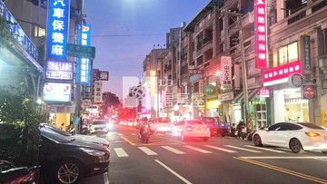 超級大降價正昌平路黃金透店｜台中市北屯區昌平路二段
