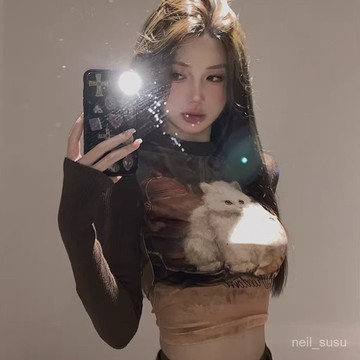 P3-[限時特賣]T恤 短袖T恤 短袖上衣 女生上衣官圖實價 復古辣妹貓咪印花長袖T恤女秋季修身短款拚接打底衫上衣