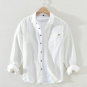 簡約一字口袋 時尚黑扣休閒長袖襯衫 / 純棉彈力萊卡 / 抗皺免燙/ 商務襯衫 / 4色 / M-4XL / 大尺碼【QTJBY1808】