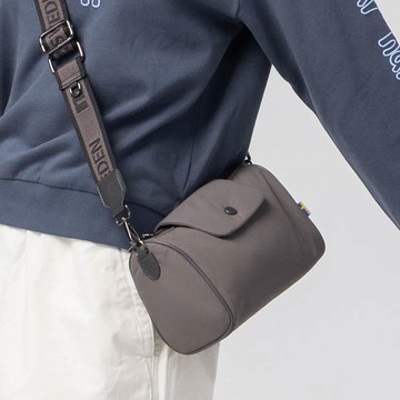 【MOZ瑞典駝鹿】瑞典雲朵包系列｜防潑水 雲朵 圓筒包(M)