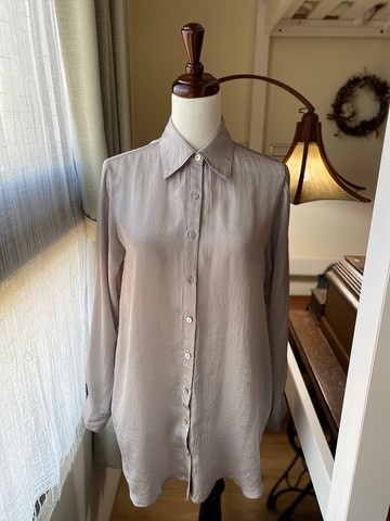 異拼接材質緞面透紗長袖古著上衣