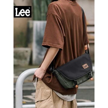 Lee斜挎包女款背包休閑通勤單肩包學生大容量戶外郵差包挎包男包