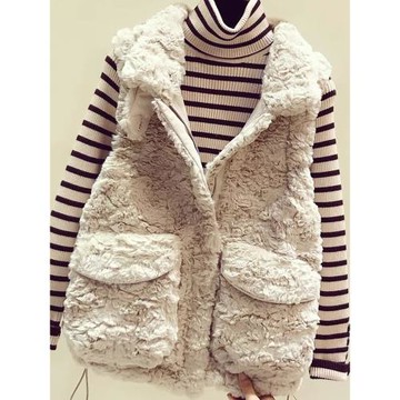 外穿仿羊羔毛馬甲女2025年冬新款外套女時尚潮流毛絨背心坎肩馬夾