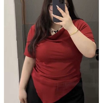 💕甜心大尺碼💕大尺碼 韓版氣質蕩領純欲不規則修身遮肉顯瘦短袖T恤女上衣