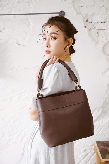 圓形扣環手提包