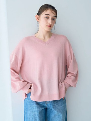 氣質V領側開岔長袖針織上衣(07000246100) - YECCA VECCA